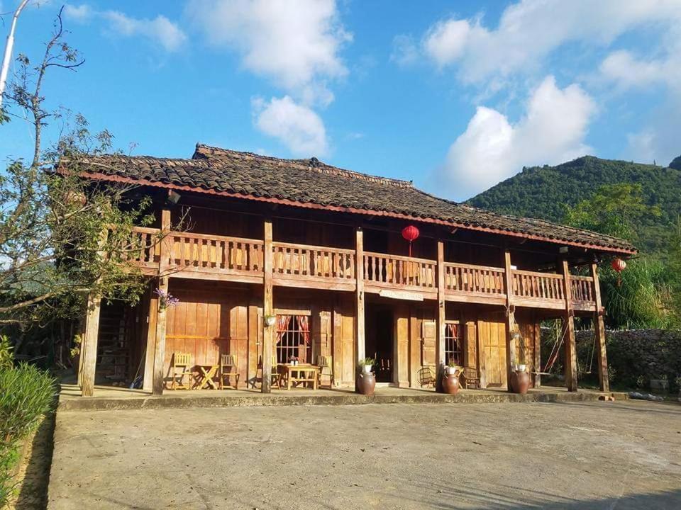 Lo Lo Homestay & Cafe Meo Vac Exterior foto
