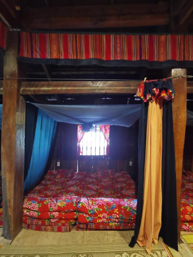 Lo Lo Homestay & Cafe Meo Vac Exterior foto